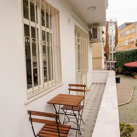 Apartamento Waterfront By The Tram - Terrace With Dome & Golden Horn View In Fatih Estambul