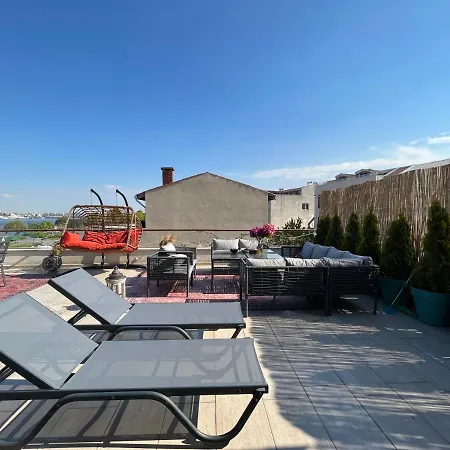 Apartman Waterfront By The Tram - Terrace With Dome & Golden Horn View In Fatih Isztambul