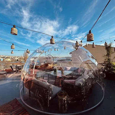 Waterfront By The Tram - Terrace With Dome & Golden Horn View In Fatih *