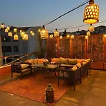 Waterfront By The Tram - Terrace With Dome & Golden Horn View In Fatih Daire İstanbul