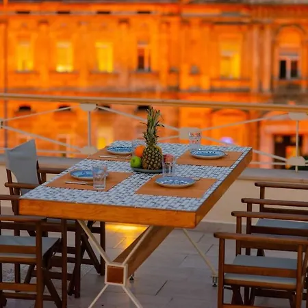 Waterfront By The Tram - Terrace With Dome & Golden Horn View In Fatih * Stambuł