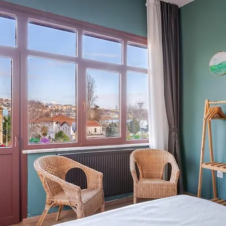 Waterfront By The Tram - Terrace With Dome & Golden Horn View In Fatih Apartmán