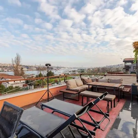 Waterfront By The Tram - Terrace With Dome & Golden Horn View In Fatih Stambuł