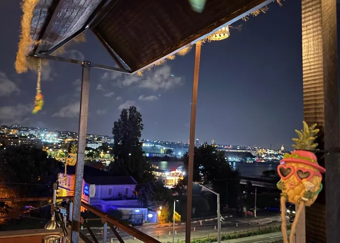 Waterfront By The Tram - Terrace With Dome & Golden Horn View In Fatih Apartment Istanbul