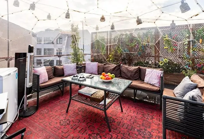 Apartment Waterfront By The Tram - Terrace With Dome & Golden Horn View In Fatih