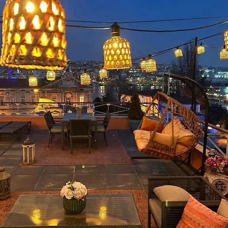 Waterfront By The Tram - Terrace With Dome & Golden Horn View In Fatih