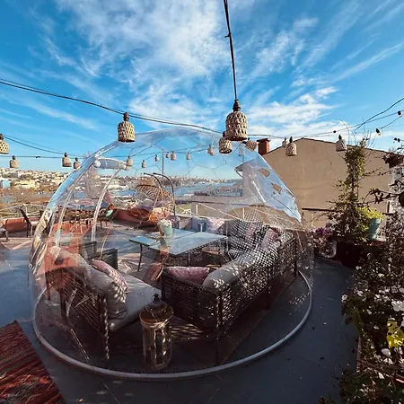 Waterfront By The Tram - Terrace With Dome & Golden Horn View In Fatih Lägenhet Istanbul