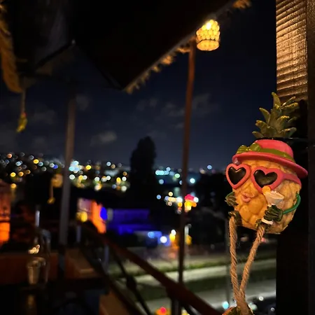 Lägenhet Waterfront By The Tram - Terrace With Dome & Golden Horn View In Fatih *